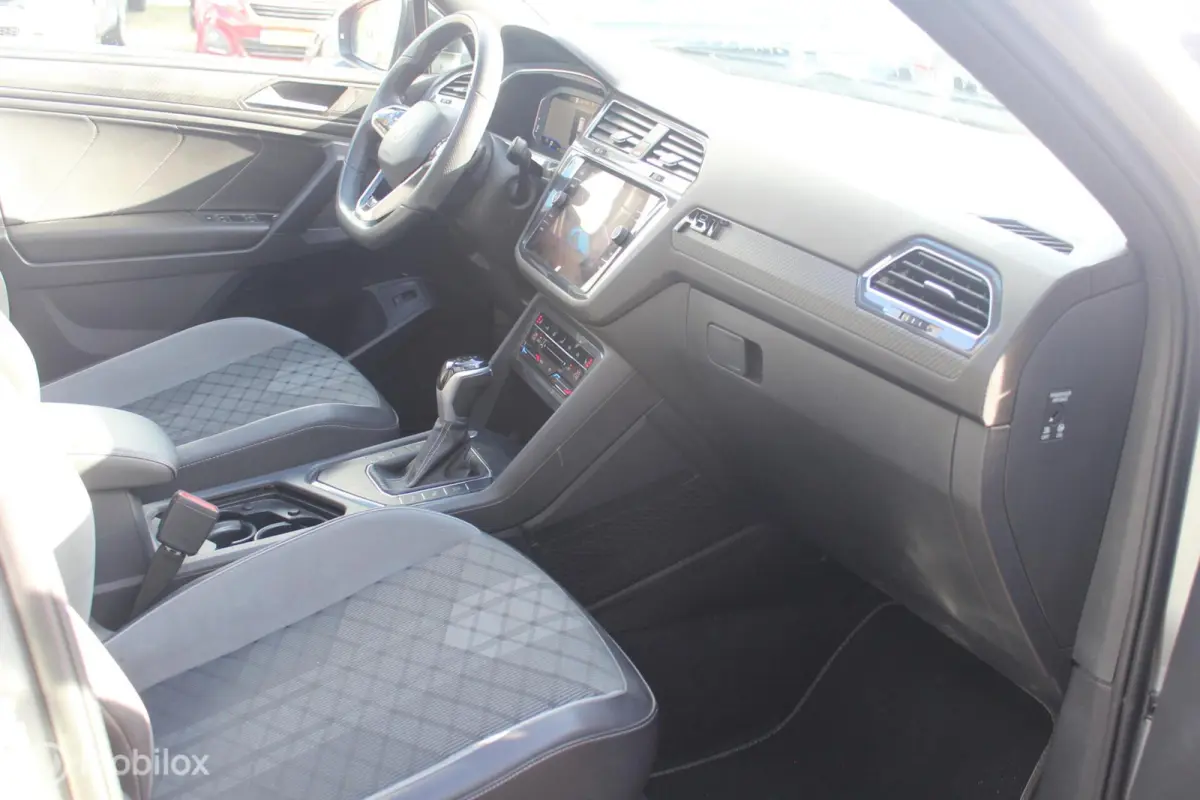 1.5 TSI 7P 3XR-Line Full Options