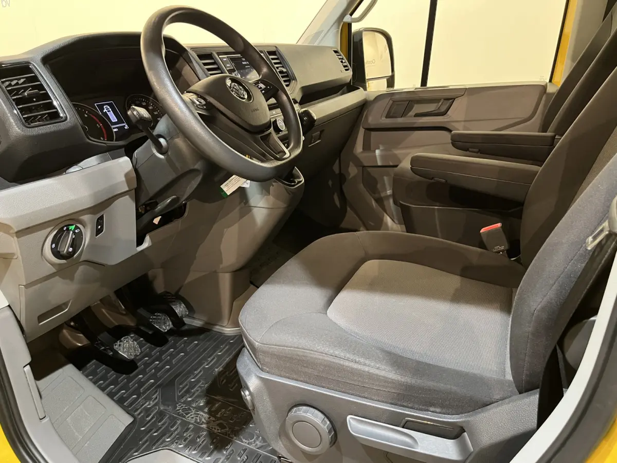 35 2.0 TDI L3H2 140 PK / Euro 6 / Airco / Camera / Carplay