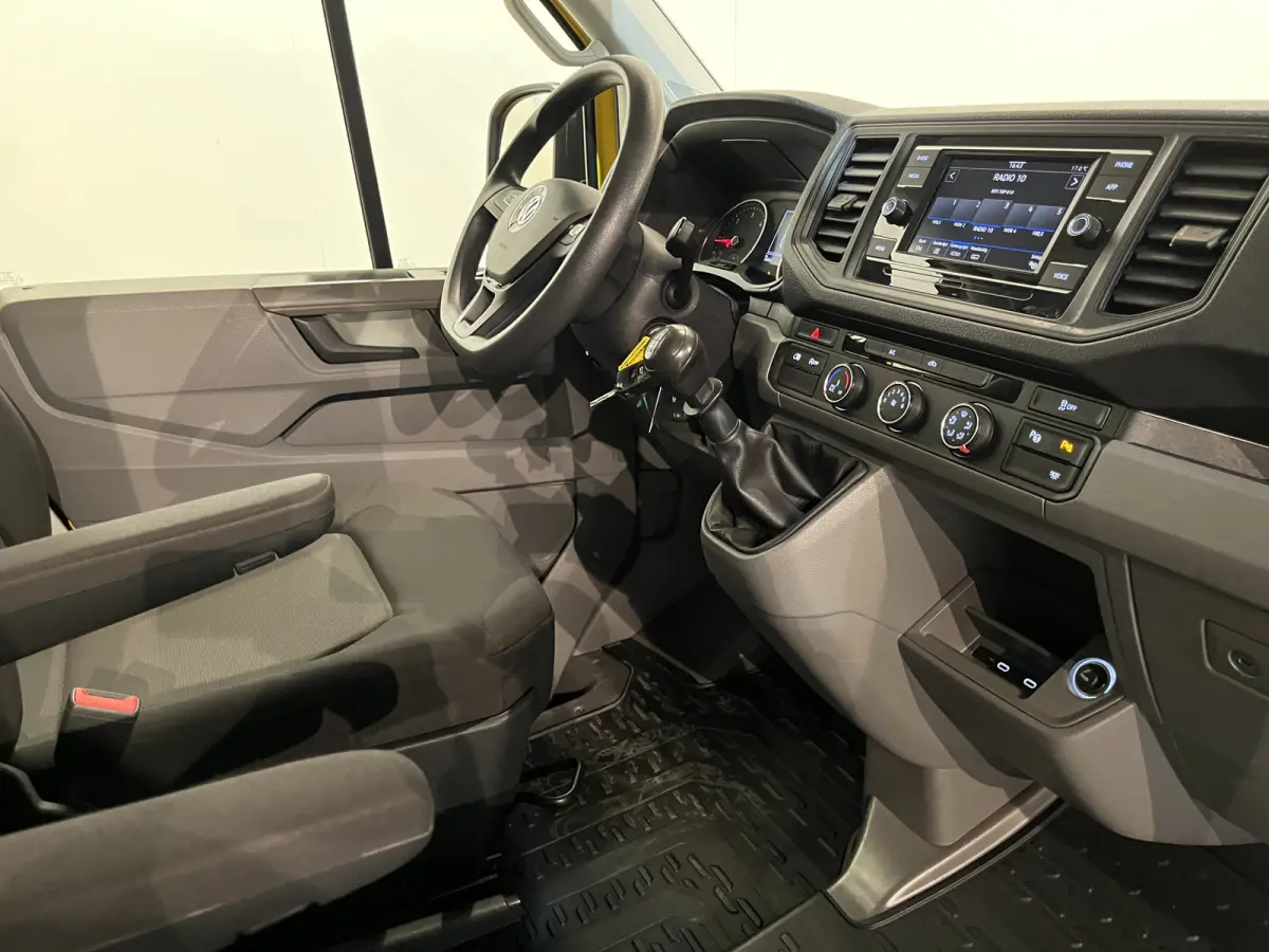 35 2.0 TDI L3H2 140 PK / Euro 6 / Airco / Camera / Carplay