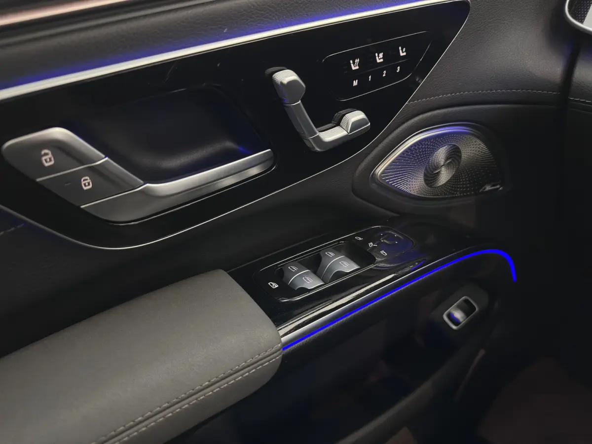450+ Luxury Line 108 kWh (3-Fase-22kW) (INCL-BTW) Aut. *PANO | HEAD-UP | LEATHER | FULL-LED | BURMESTER | MEMORY-PACK | ADAPTIVE-CRUISE | BLIND-SPOT | TOP-VIEW | HEATED-COMFORTSEATS | DIGI-C