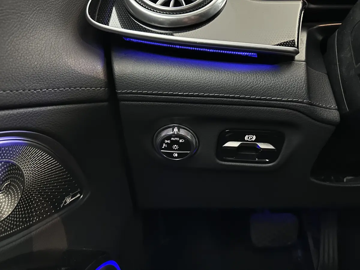 450+ Luxury Line 108 kWh (3-Fase-22kW) (INCL-BTW) Aut. *PANO | HEAD-UP | LEATHER | FULL-LED | BURMESTER | MEMORY-PACK | ADAPTIVE-CRUISE | BLIND-SPOT | TOP-VIEW | HEATED-COMFORTSEATS | DIGI-C