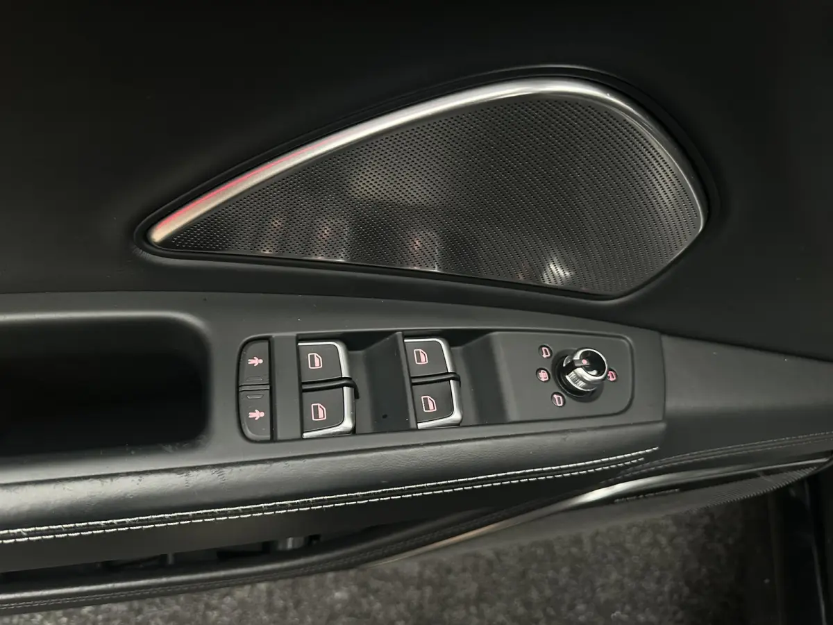 4.0 TFSI S8 plus quattro Pano| Head up| B&O