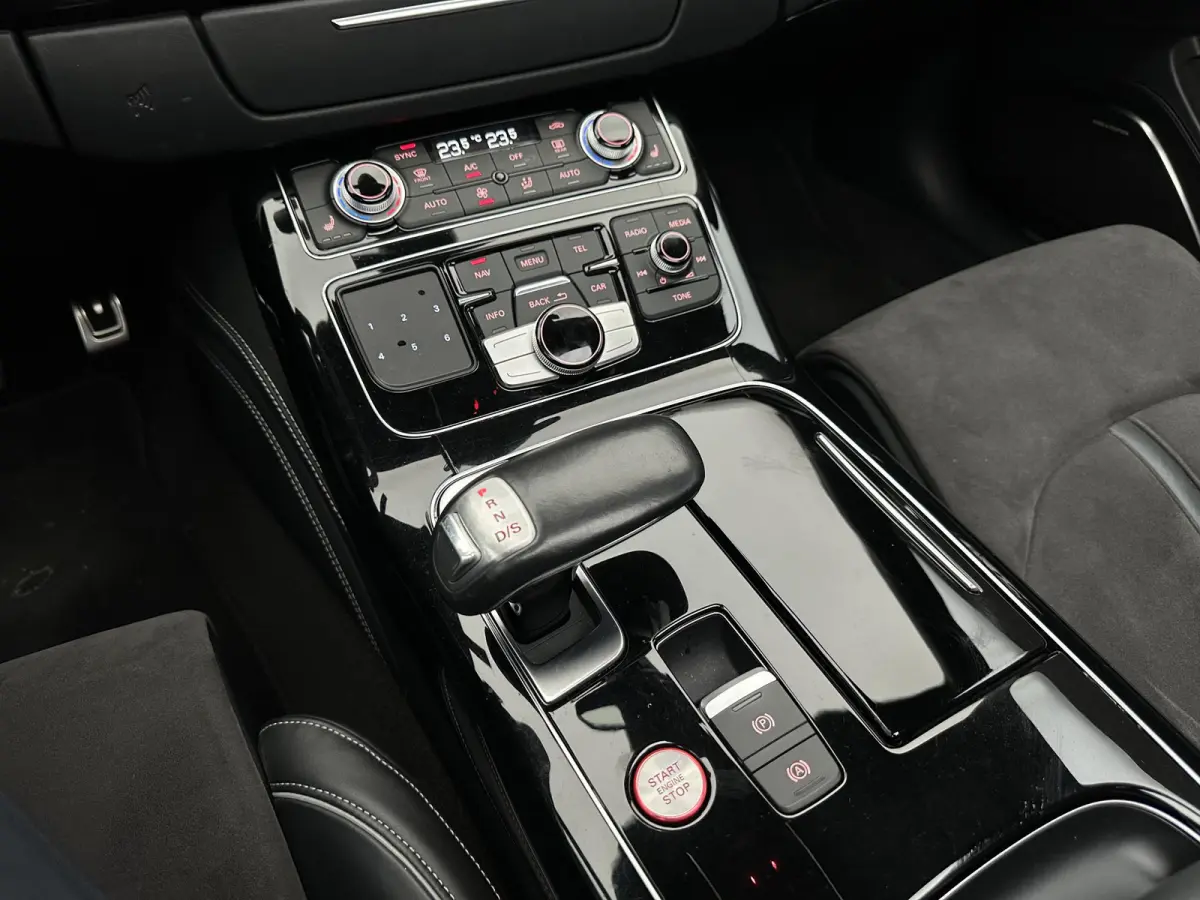 4.0 TFSI S8 plus quattro Pano| Head up| B&O