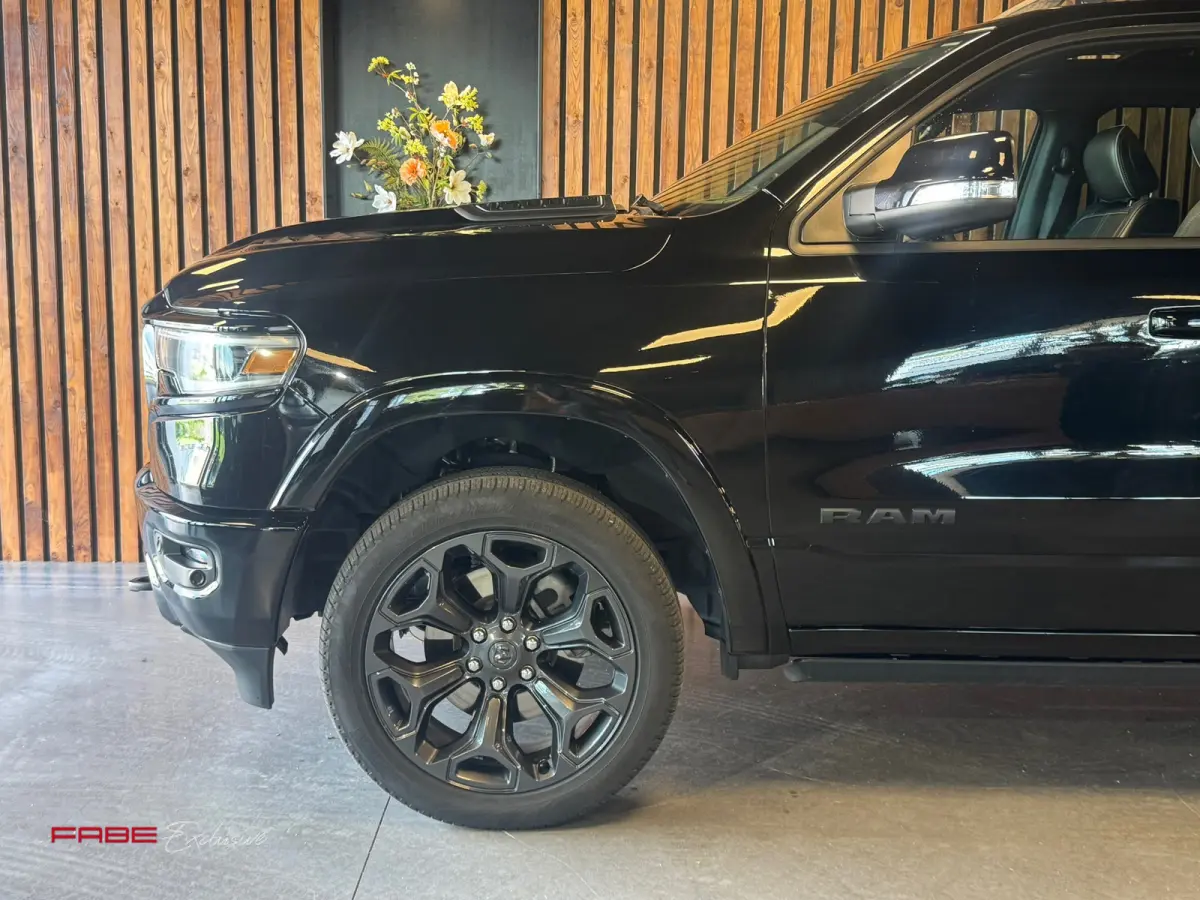 1500 5.7 V8 4x4 Crew Cab Limited / NAP / H/K / 360 Camera / HUD / Trekhaak / Stoelventilatie / Stuurverwarming / Keyless