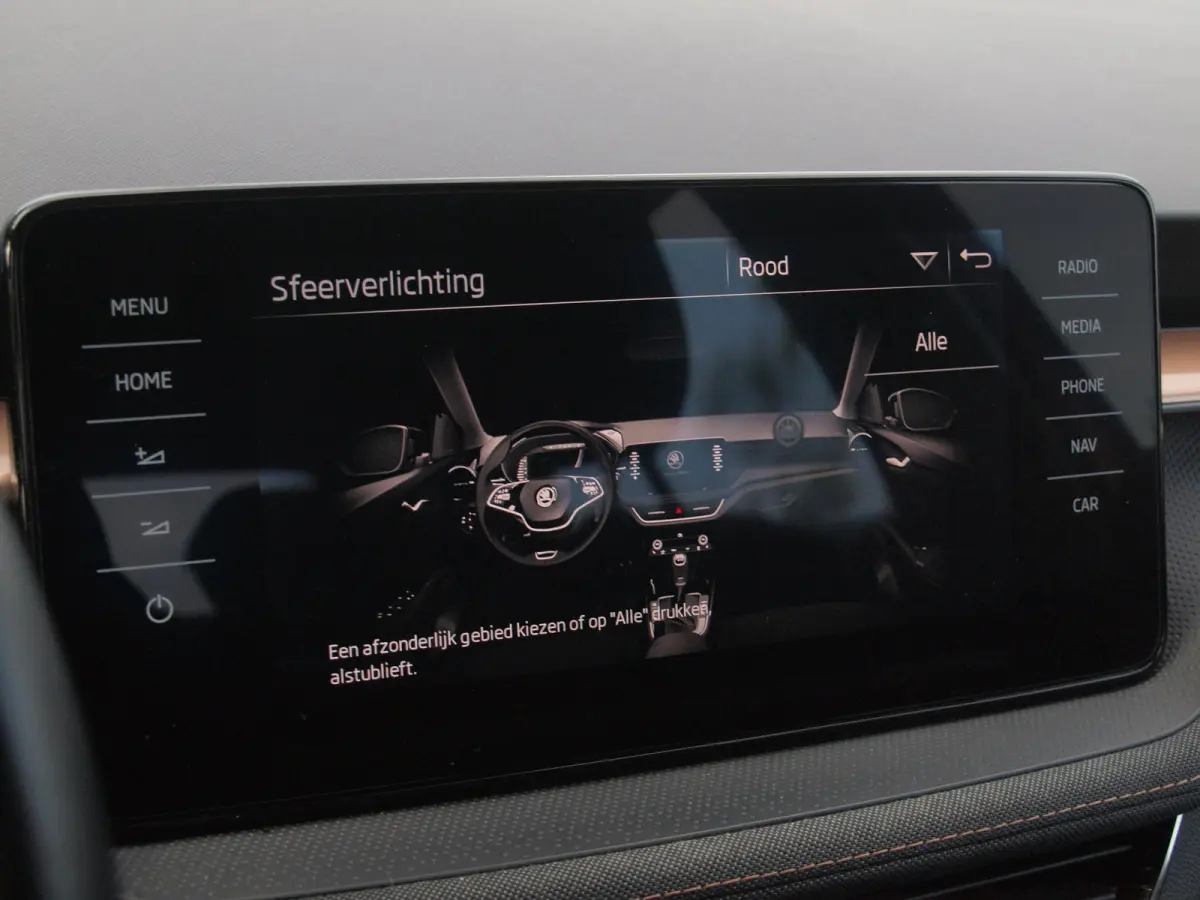 1.0 TSI Business Edition | DSG Automaat | Cruise control adaptief | Phoenix orange | Digitaal instrumentenpaneel | NL-Auto |