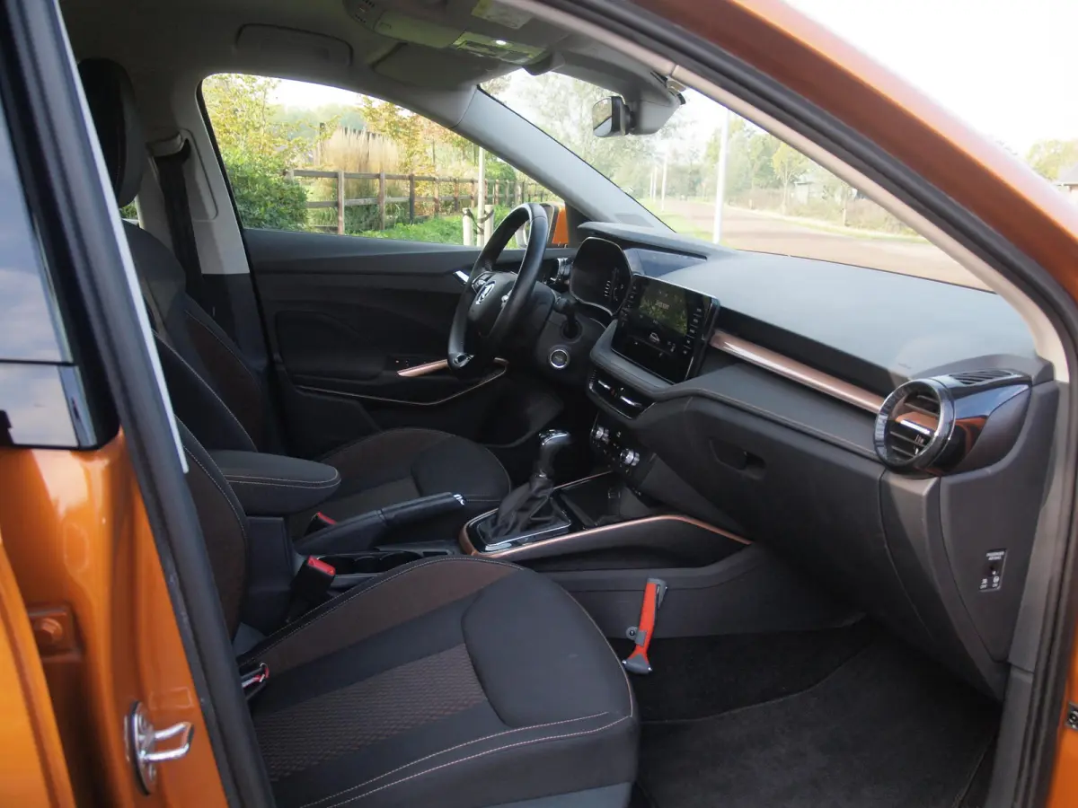 1.0 TSI Business Edition | DSG Automaat | Cruise control adaptief | Phoenix orange | Digitaal instrumentenpaneel | NL-Auto |