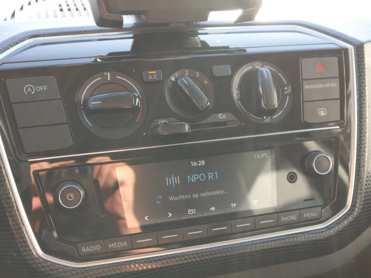Up! 1.0 BMT move up! AIRCO DAB NL AUTO APK 04-2027