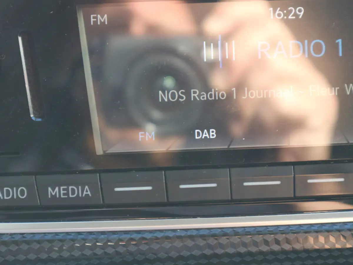Up! 1.0 BMT move up! AIRCO DAB NL AUTO APK 04-2027