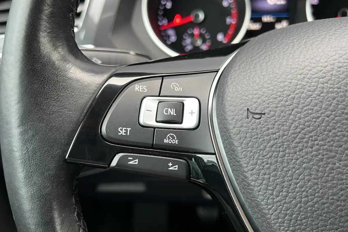 1.4 TSI Comfortline | Cruise | Navi | PDC V+A | Airco |