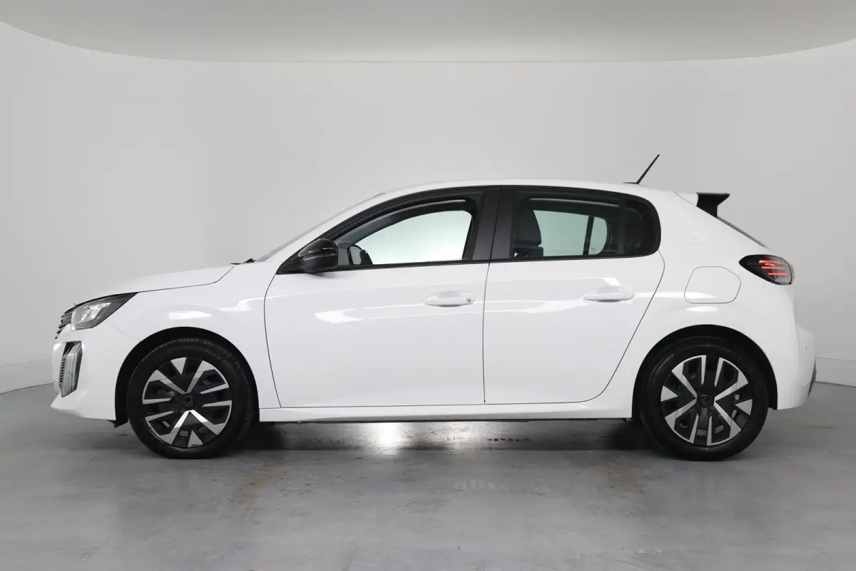 Hybrid 100 e-DCS6 Active | 1e Eigenaar! | LED | Navi By App | Airco | Parkeersensoren | Cruise Control | DAB