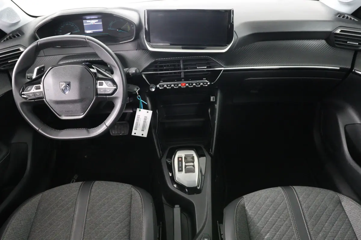 Hybrid 100 e-DCS6 Active | 1e Eigenaar! | LED | Navi By App | Airco | Parkeersensoren | Cruise Control | DAB