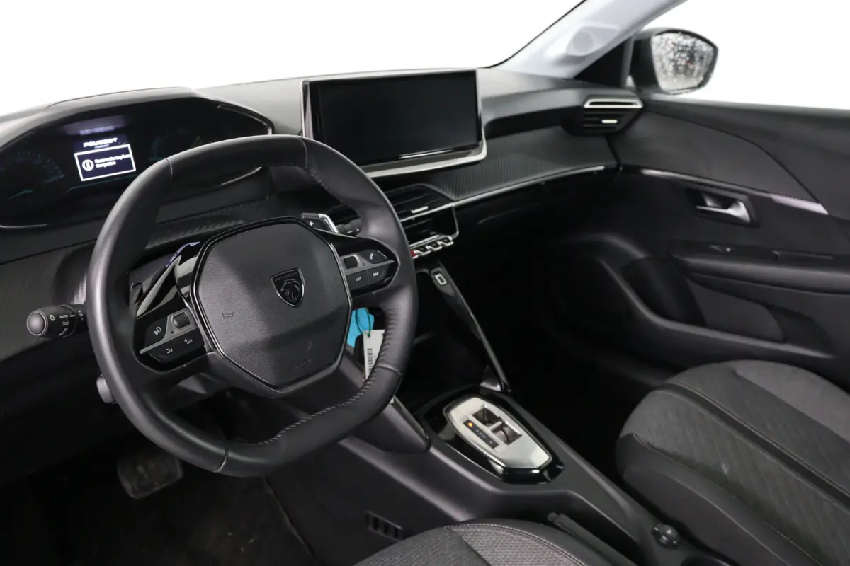 Hybrid 100 e-DCS6 Active | 1e Eigenaar! | LED | Navi By App | Airco | Parkeersensoren | Cruise Control | DAB