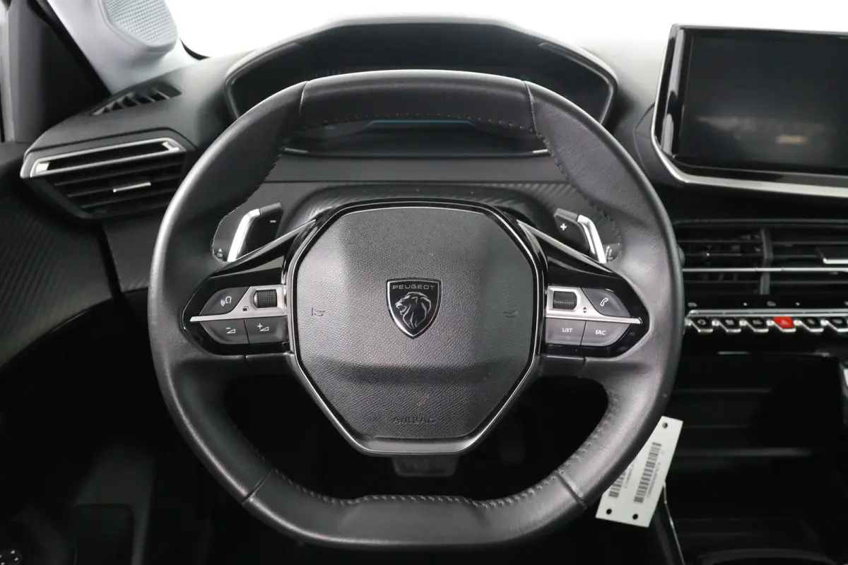 Hybrid 100 e-DCS6 Active | 1e Eigenaar! | LED | Navi By App | Airco | Parkeersensoren | Cruise Control | DAB