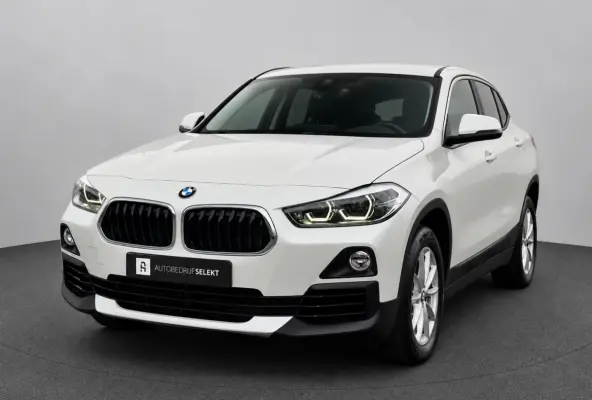 SDrive18i | Trekhaak | Camera | LED | Groot scherm | Navi | Stoelverwarming | Bluetooth