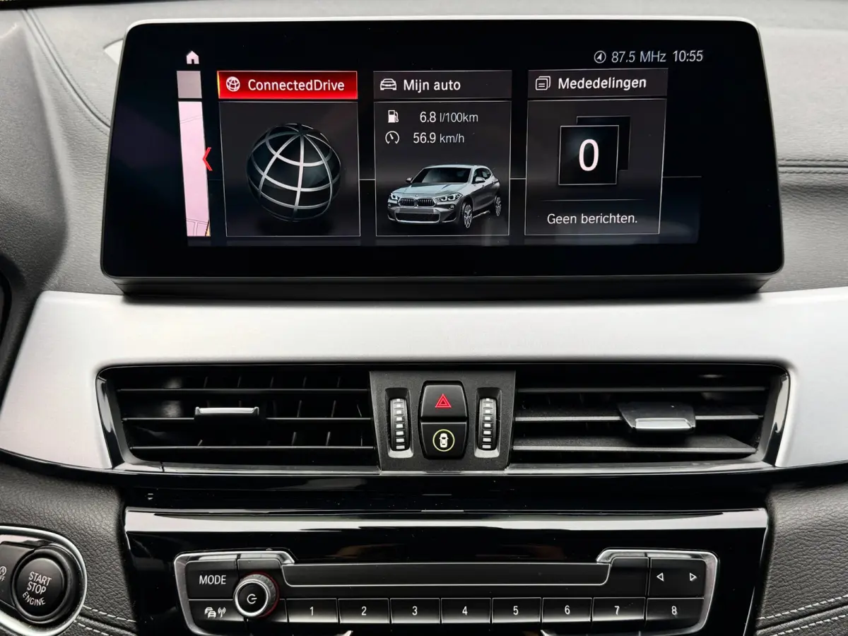 SDrive18i | Trekhaak | Camera | LED | Groot scherm | Navi | Stoelverwarming | Bluetooth