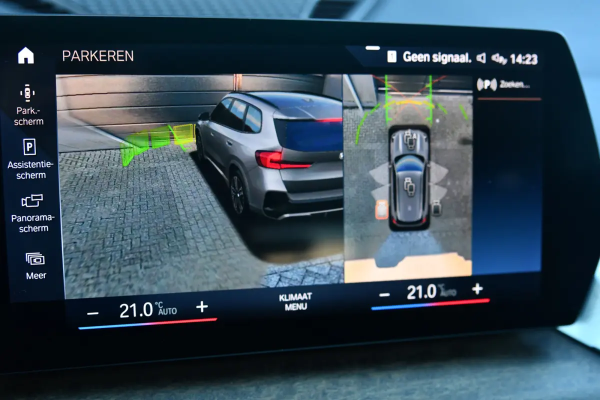 XDrive30e M Sport, Panorama, H.Kardon, Memory, 360, HUD, Ambiente, Trekhaak, Carplay!