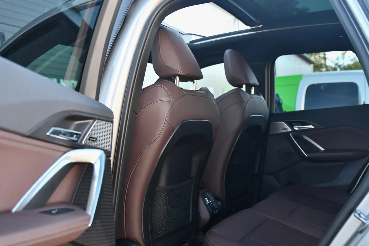 XDrive30e M Sport, Panorama, H.Kardon, Memory, 360, HUD, Ambiente, Trekhaak, Carplay!