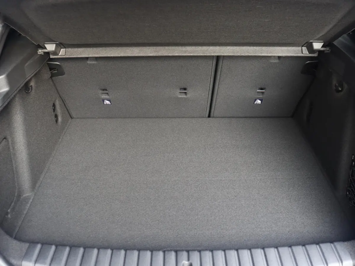 120 | M Sportpakket Pro | Premium Pack | Panodak | Driving Assistant Plus | Harman Kardon | Getint Glas | Comfort Access | Stuurwiel Verwarmd | 19'' LMV