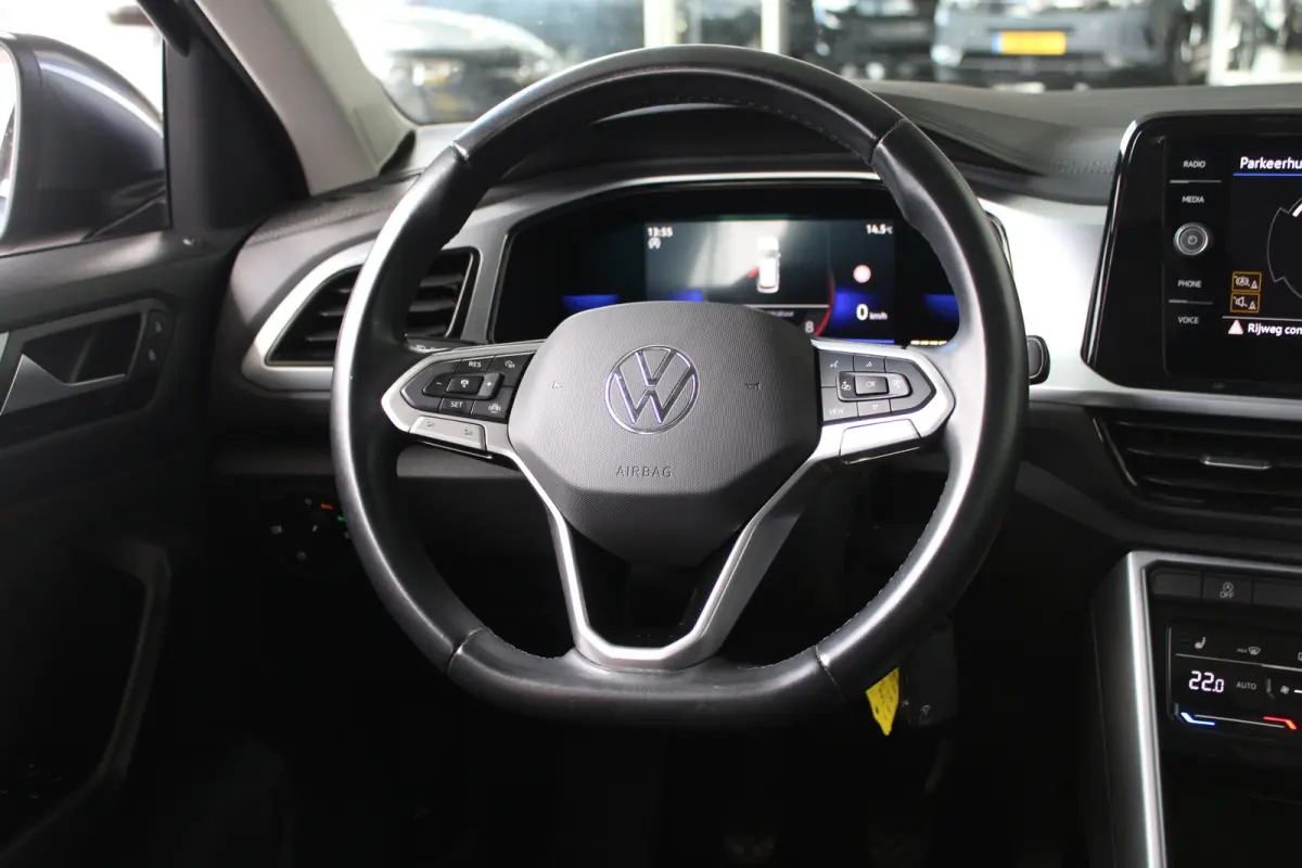 1.0 TSI Life Business | Adaptieve cruise control | Stoelverwarming | Navigatie | Apple carplay & Android auto |