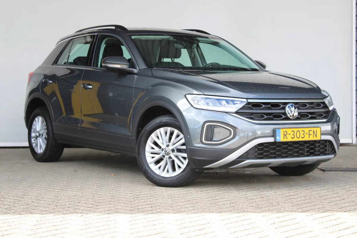 1.0 TSI Life Business | Adaptieve cruise control | Stoelverwarming | Navigatie | Apple carplay & Android auto |