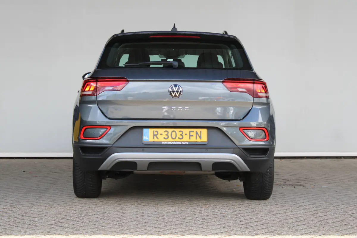 1.0 TSI Life Business | Adaptieve cruise control | Stoelverwarming | Navigatie | Apple carplay & Android auto |