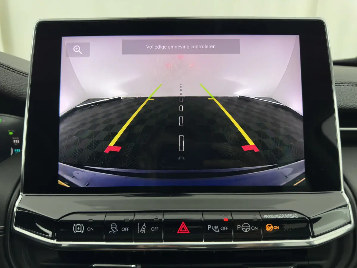 4xe 190 Plug-in Hybrid Limited Lease Ed. (INCL-BTW) *LEATHER-FABRIC | FULL-LED | ADAPTIVE-CRUISE | CAMERA | CARPLAY | BLIND-SPOT | KEYLESS | DAB+ | DIGI-COCKPIT | PRIVACY-GLASS | COMFORT-SEA