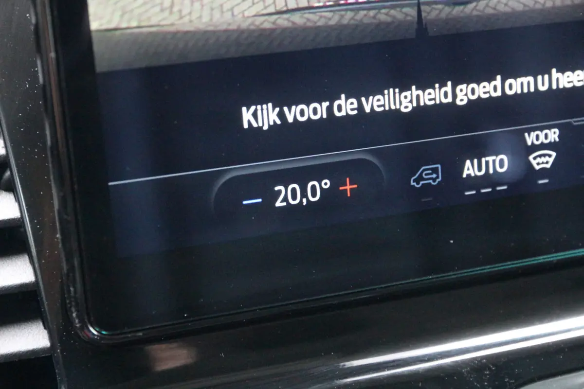 2.0 TDCI 130 | Trail | L2H2 | Orig. Navi | Camera | Cruise | Airco..