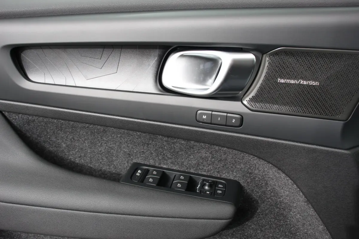 1.5 T5 Plug-in hybrid Ultimate Dark Electrisch Glazen Panorama dak Navigatie Dab Led Adaptive Cruise Control Camera Parkeer sensoren