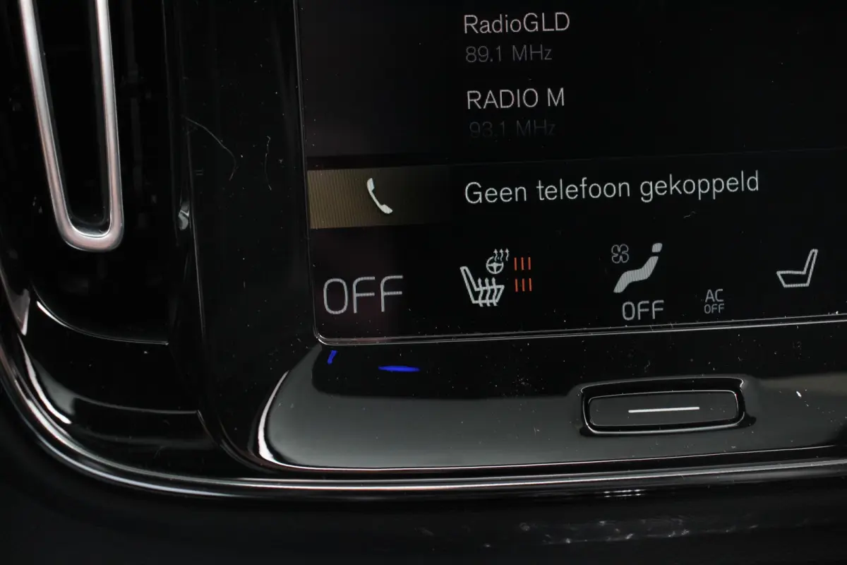 1.5 T5 Plug-in hybrid Ultimate Dark Electrisch Glazen Panorama dak Navigatie Dab Led Adaptive Cruise Control Camera Parkeer sensoren