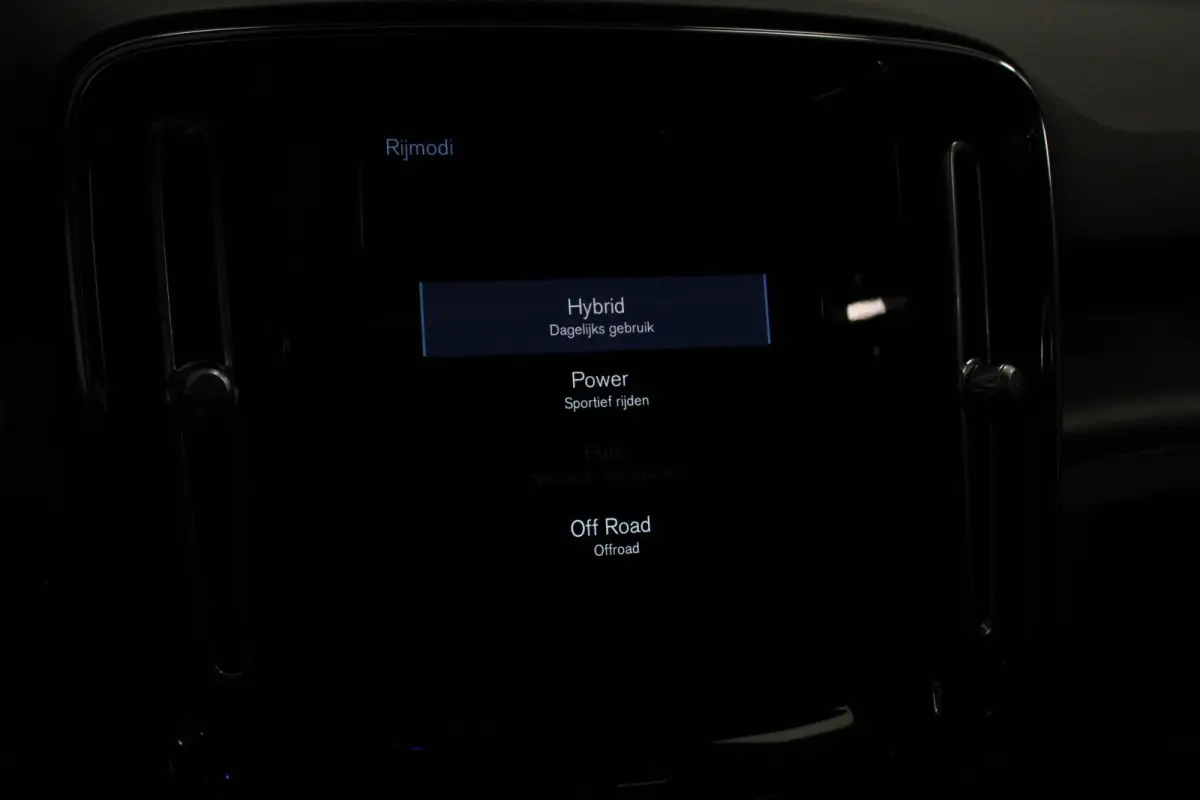 1.5 T5 Plug-in hybrid Ultimate Dark Electrisch Glazen Panorama dak Navigatie Dab Led Adaptive Cruise Control Camera Parkeer sensoren