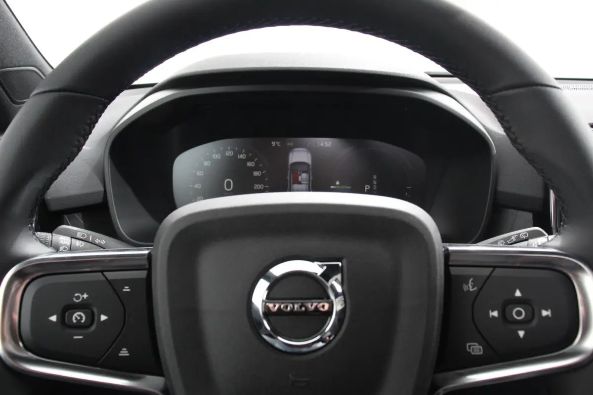 1.5 T5 Plug-in hybrid Ultimate Dark Electrisch Glazen Panorama dak Navigatie Dab Led Adaptive Cruise Control Camera Parkeer sensoren