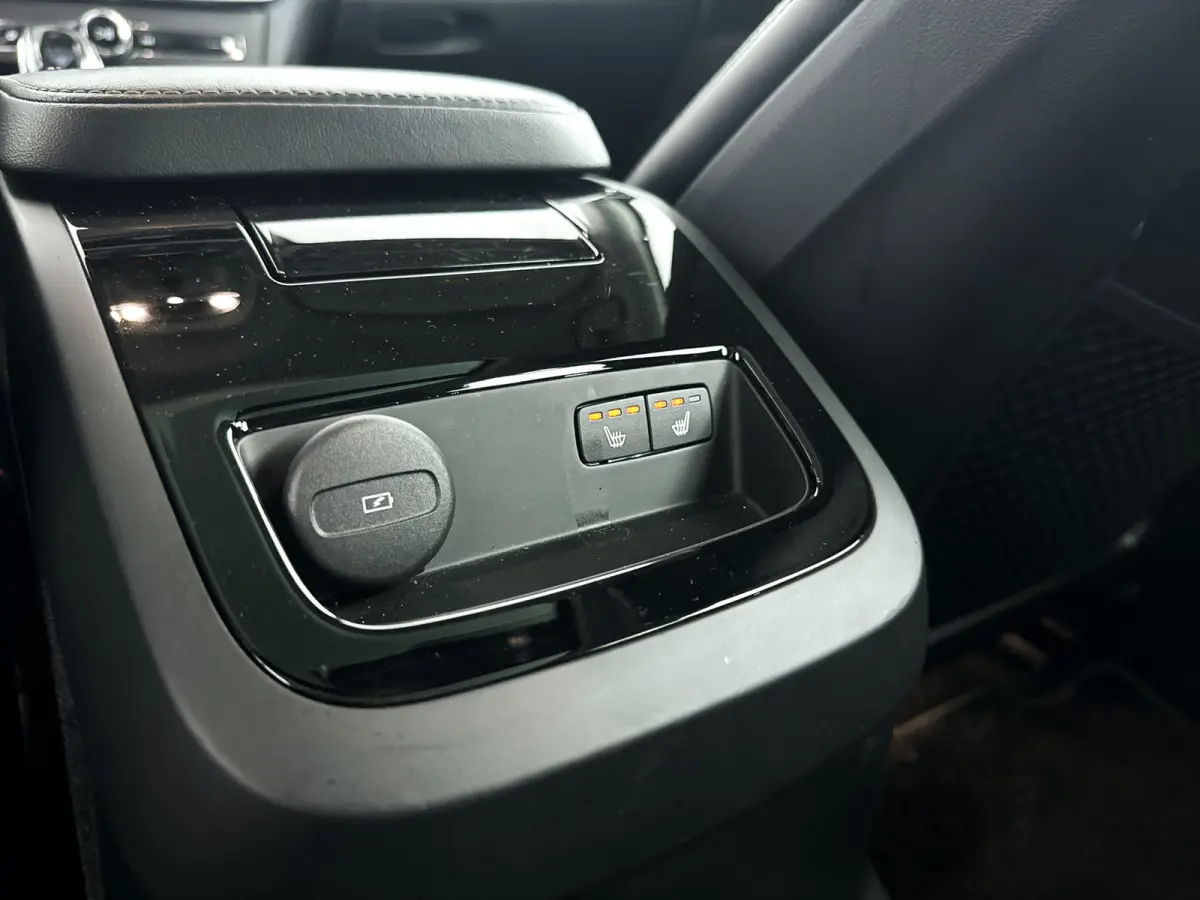 T8 AWD Inscription | Panoramadak | 360° camera | Head-up display | Harman Kardon | Stoelventilatie | Stoel- en stuurverwarming