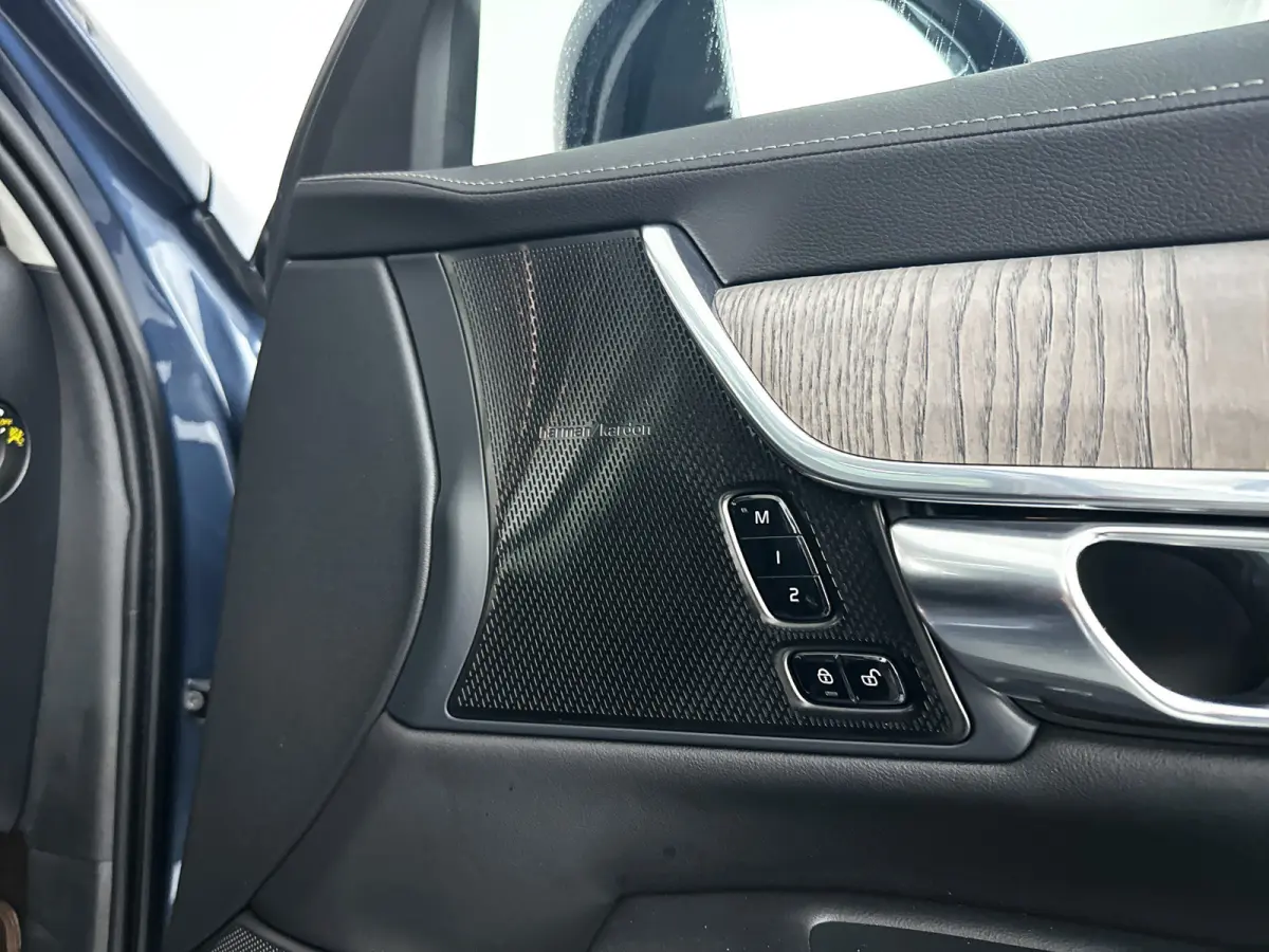 T8 AWD Inscription | Panoramadak | 360° camera | Head-up display | Harman Kardon | Stoelventilatie | Stoel- en stuurverwarming