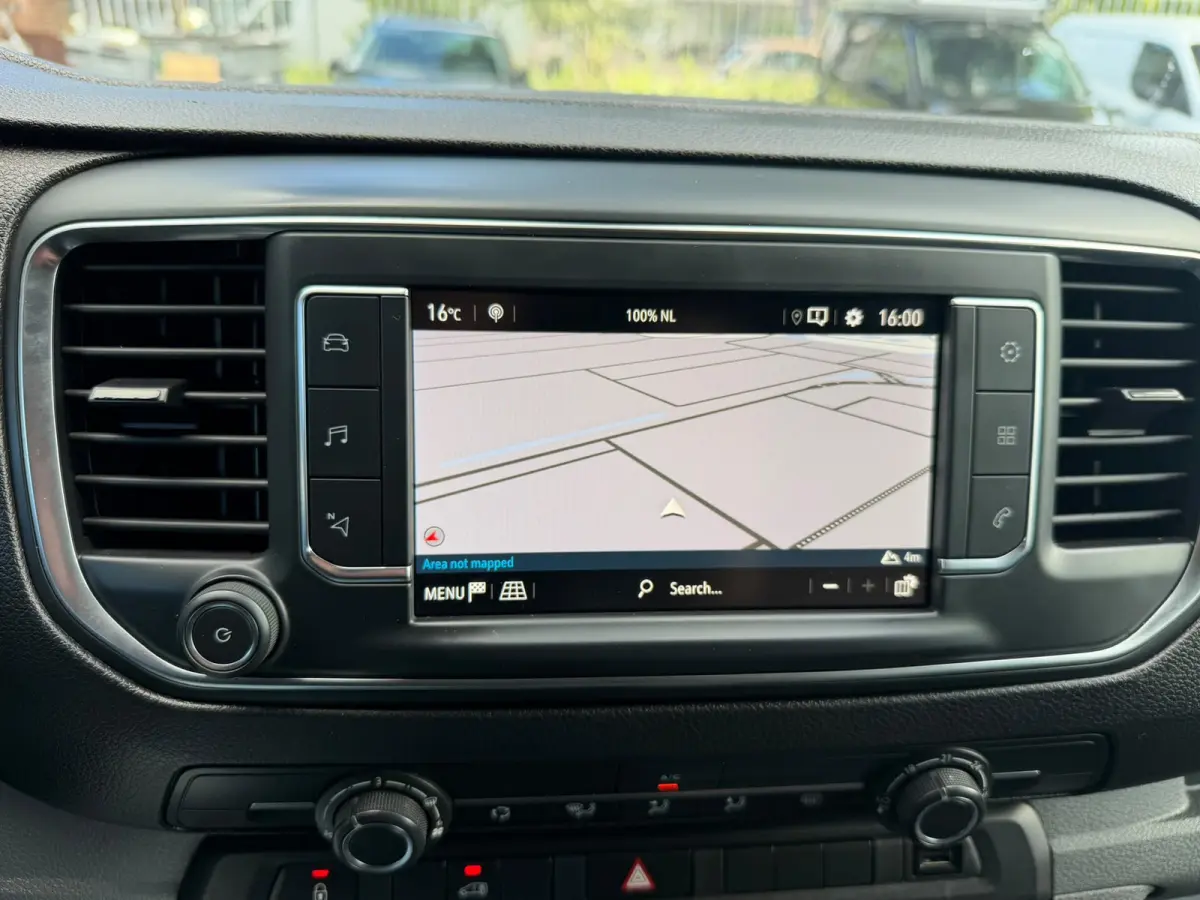 2.0 CDTI L2H1 Edition AUTOMAAT / Camera / Trekhaak / App connect