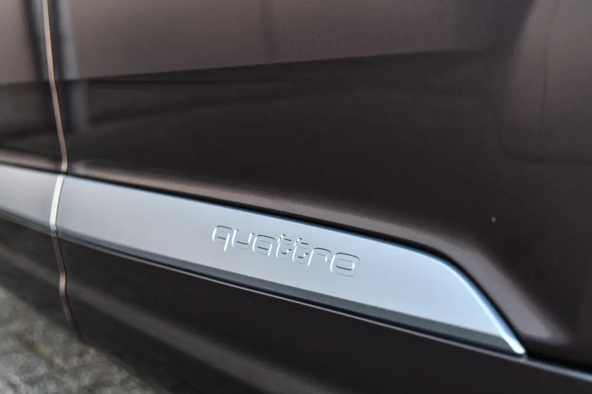 3.0 TDI e-tron quattro S-Line, 360 Cam, Softclose, Trekhaak, Luchtvering, Pano, Bose, HUD, Camera, ACC, LED!