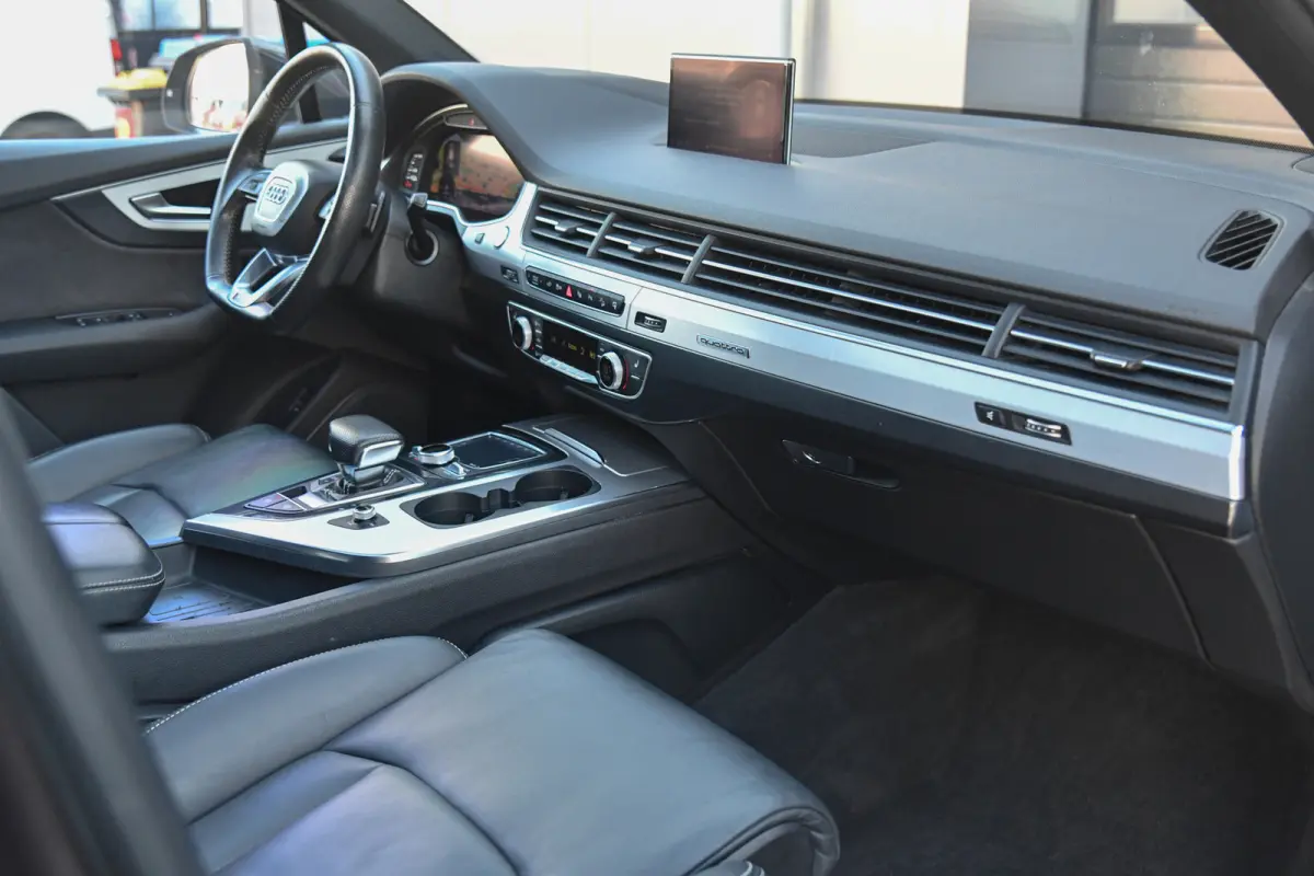 3.0 TDI e-tron quattro S-Line, 360 Cam, Softclose, Trekhaak, Luchtvering, Pano, Bose, HUD, Camera, ACC, LED!