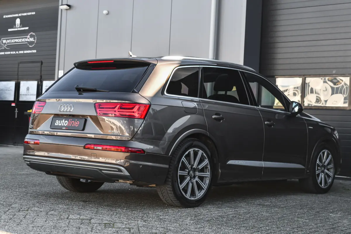 3.0 TDI e-tron quattro S-Line, 360 Cam, Softclose, Trekhaak, Luchtvering, Pano, Bose, HUD, Camera, ACC, LED!