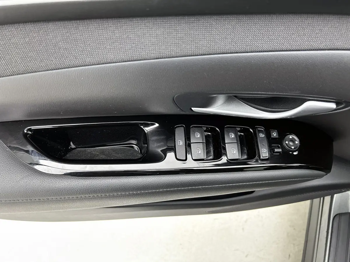 1.6 T-GDI PHEV Comfort Smart 4WD 265 PK | Navigatie | Lane Assist | Cruise Control | Achteruitrijcamera | Parkeersensoren | Stoelverwarming | Stuurverwarming |