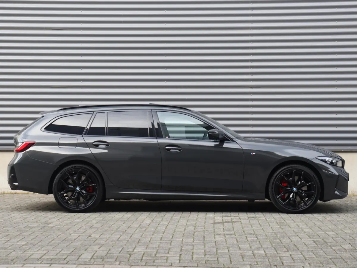 330e | M Sportpakket Pro | Panodak | Trekhaak | Head-Up | Elektr. Stoelen | Adaptive Cruise Control | Harman Kardon | Driving Assistant | Parking Assistant Plus | SoH 100% | 19'' LMV