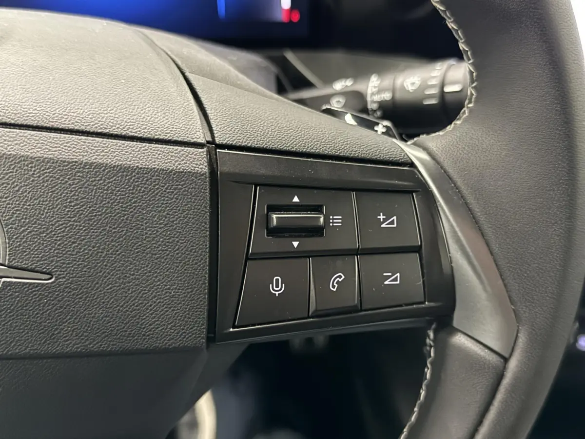 1.2 Turbo Hybrid GS AUTOMAAT Climate control Navigatie LED Parkeersensoren achter Camera Cruise control Lichtmetalen velgen Apple Carplay/ Android auto