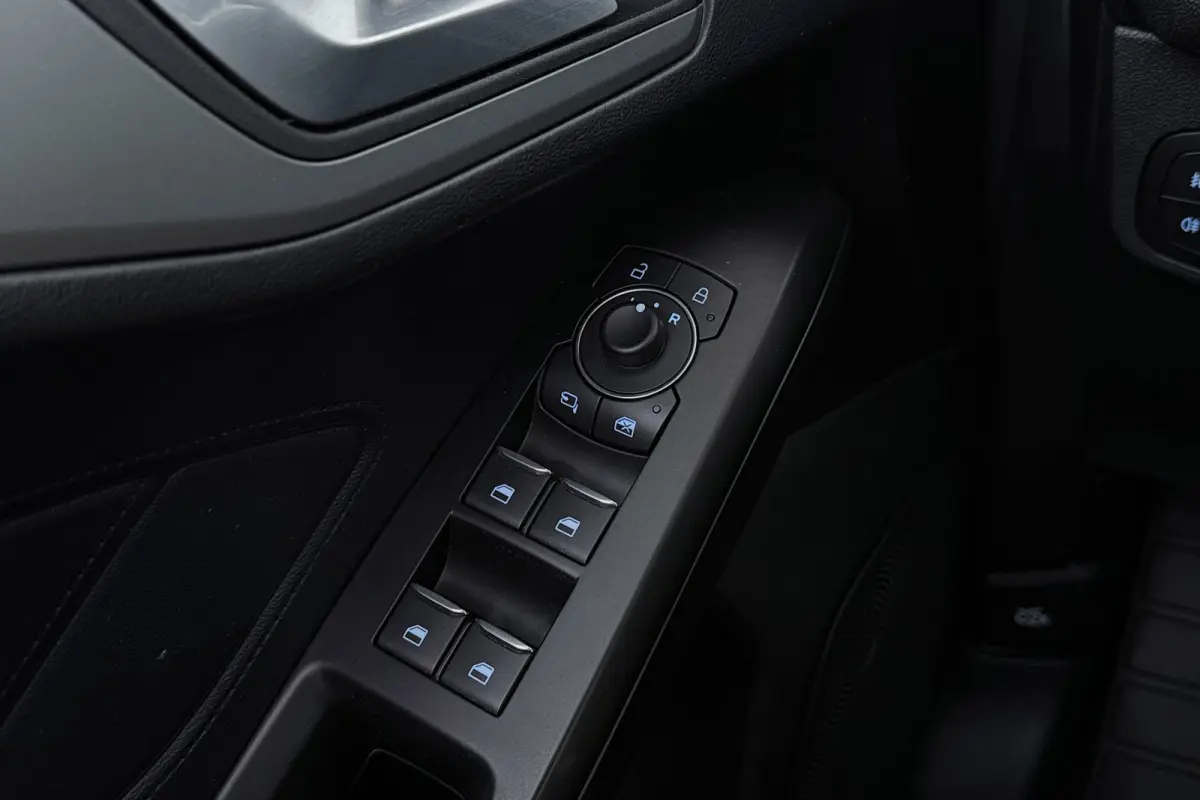 1.0 EcoBoost Hybrid ST-Line Style | Trekhaak | Facelift | Org NL | CarPlay | Camera | Winter Pack |