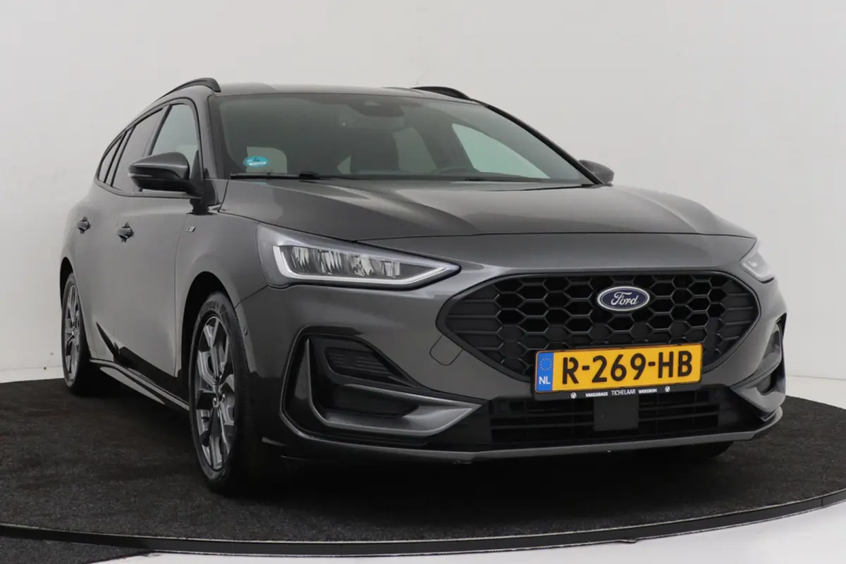 1.0 EcoBoost Hybrid ST-Line Style | Trekhaak | Facelift | Org NL | CarPlay | Camera | Winter Pack |