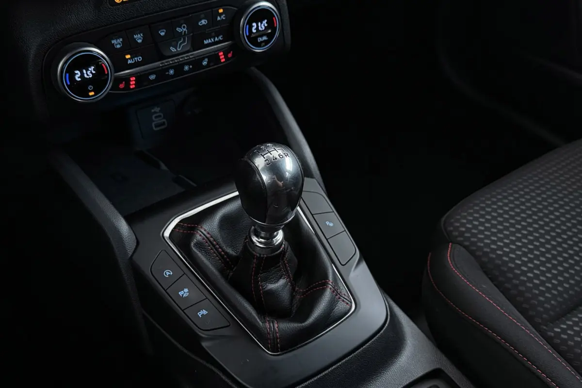 1.0 EcoBoost Hybrid ST-Line Style | Trekhaak | Facelift | Org NL | CarPlay | Camera | Winter Pack |
