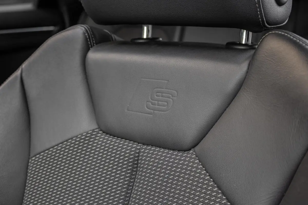 45 TFSIe S-Line | PANO | 20 INCH | CARPLAY | KEYLESS