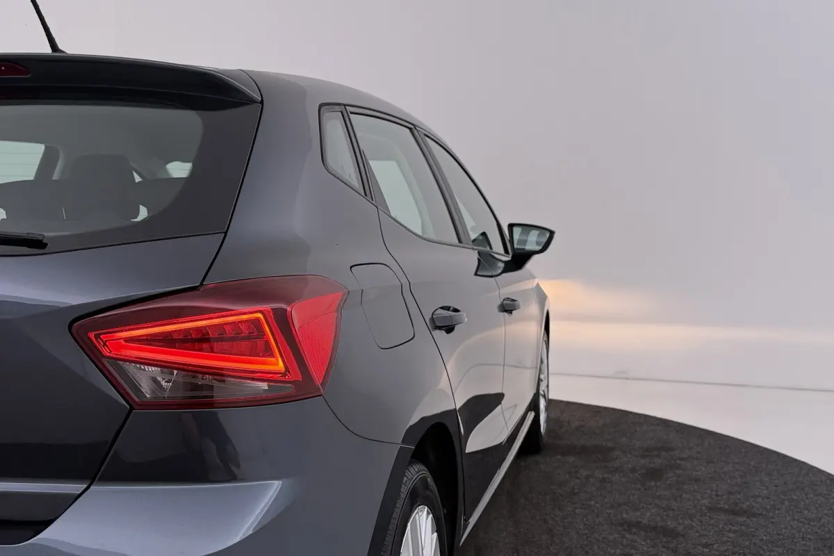 1.0 TSI Style Business Intense | Trekhaak | Climate Control | Stoelverwarming | Cruise Control |