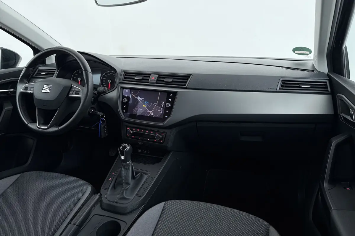 1.0 TSI Style Business Intense | Trekhaak | Climate Control | Stoelverwarming | Cruise Control |