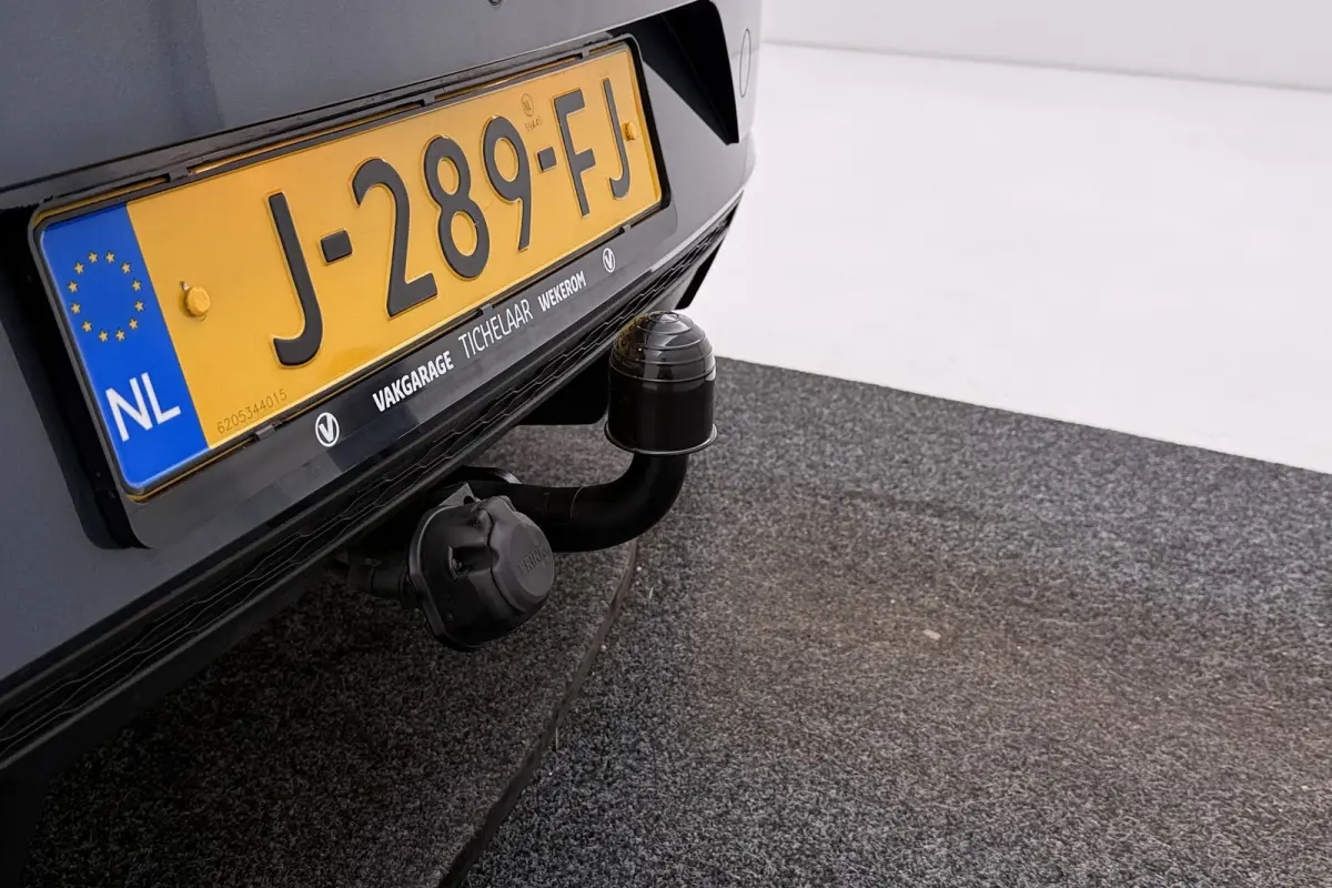 1.0 TSI Style Business Intense | Trekhaak | Climate Control | Stoelverwarming | Cruise Control |