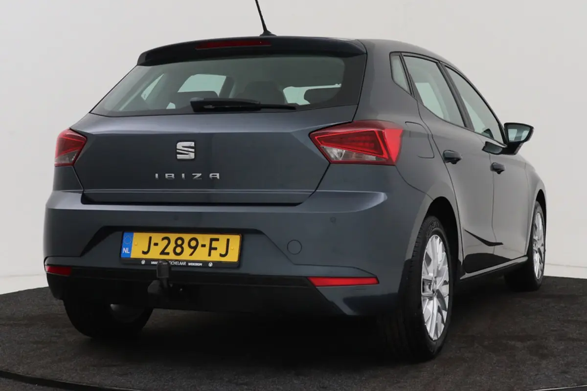 1.0 TSI Style Business Intense | Trekhaak | Climate Control | Stoelverwarming | Cruise Control |