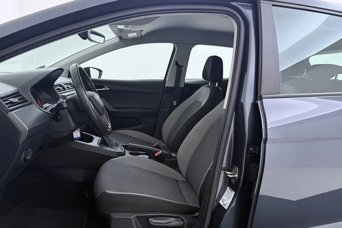 1.0 TSI Style Business Intense | Trekhaak | Climate Control | Stoelverwarming | Cruise Control |