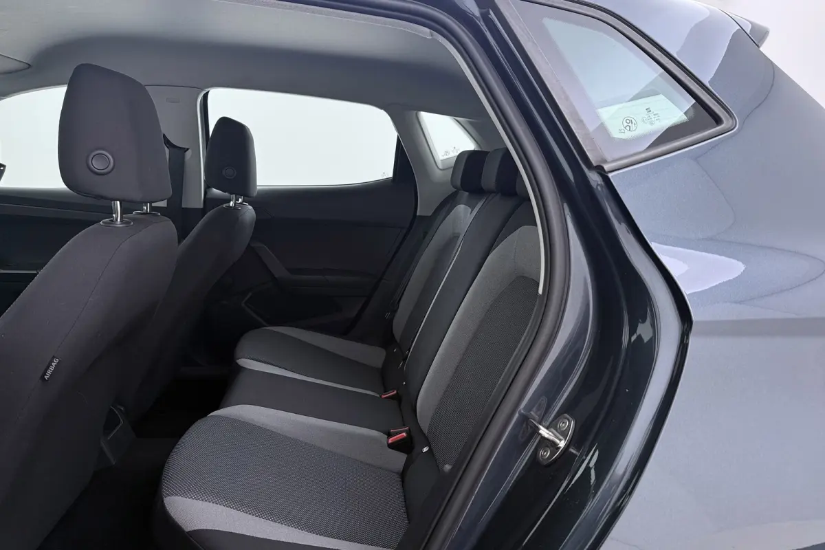 1.0 TSI Style Business Intense | Trekhaak | Climate Control | Stoelverwarming | Cruise Control |